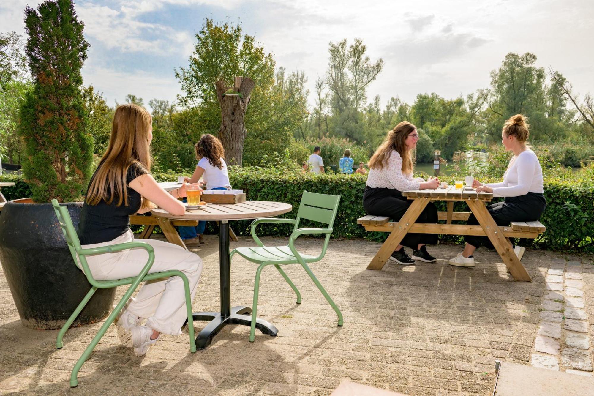 Stayokay Hostel Dordrecht - Nationaal Park De Biesbosch Εξωτερικό φωτογραφία